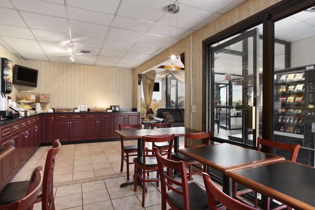 Days Inn Salisbury Bagian luar foto